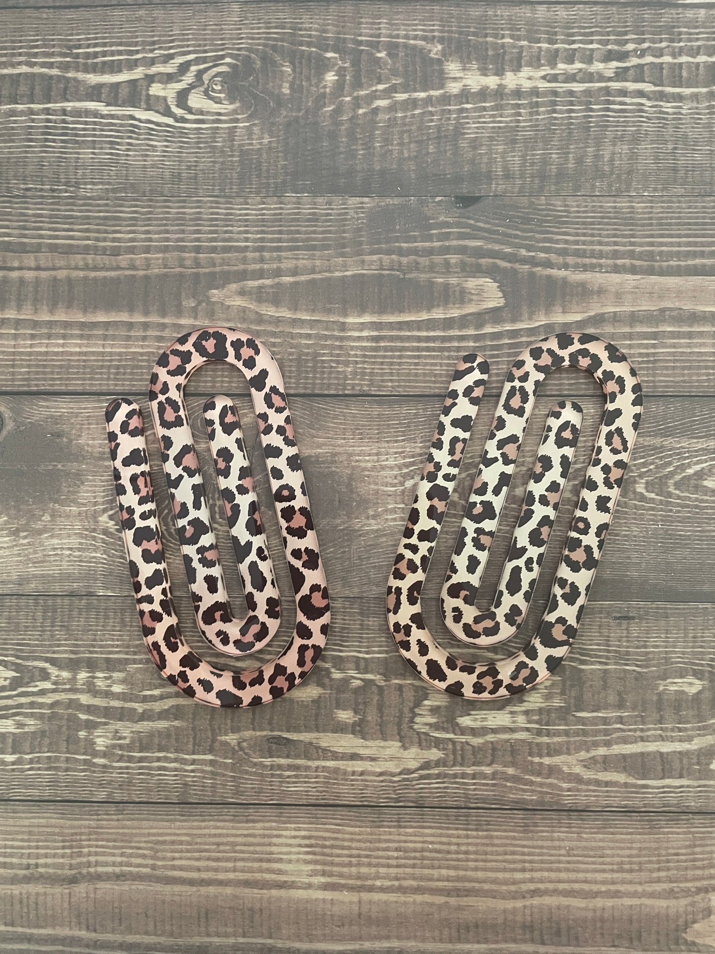 Leopard Jumbo Paperclip