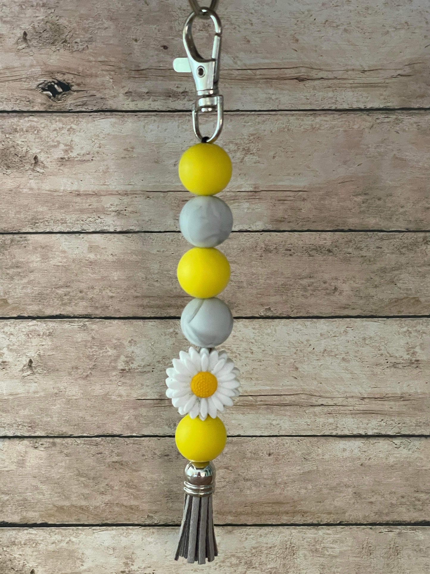 White Daisy Silicone Keychain